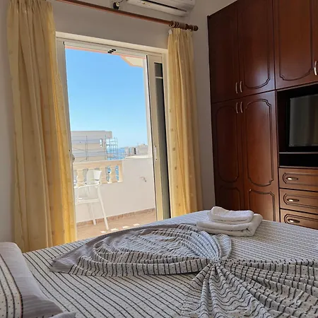 Tani 2 In The Of Is Located On Panorama Street Below The Lekursi Castle Appartement
