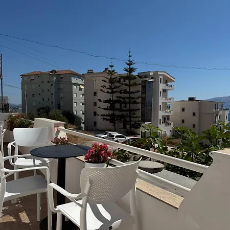 Tani 2 In The Of Is Located On Panorama Street Below The Lekursi Castle Appartement *