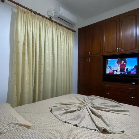 Tani 2 In The Of Is Located On Panorama Street Below The Lekursi Castle * Saranda