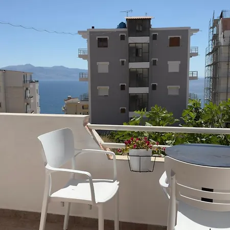 Apartman Tani 2 In The Of Is Located On Panorama Street Below The Lekursi Castle Saranda