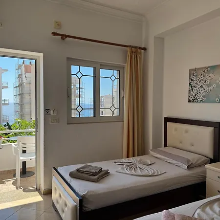 Daire Tani 2 In The Of Is Located On Panorama Street Below The Lekursi Castle *