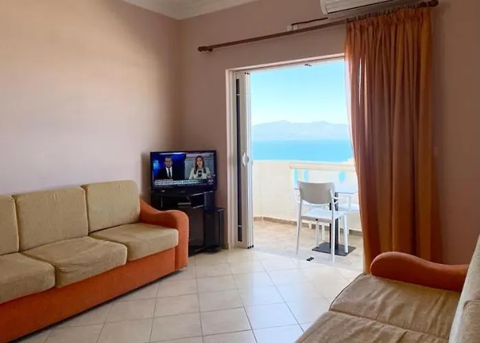 Tani 2 In The Of Is Located On Panorama Street Below The Lekursi Castle Apartamento *