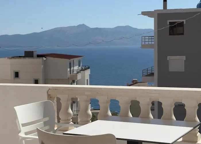 Apartamento Tani 2 In The Of Is Located On Panorama Street Below The Lekursi Castle *
